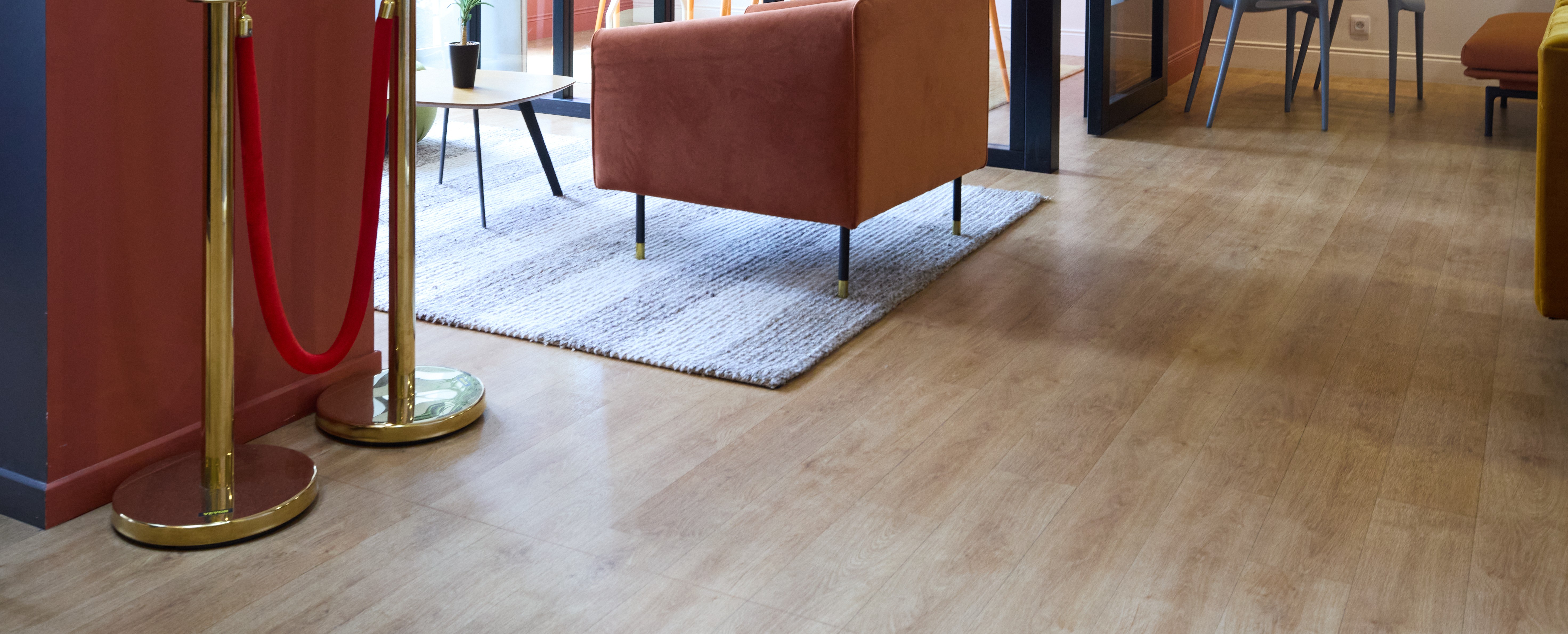 Renovierung Hotel Ibis – EXPONA Designbodenbeläge in allen Bereichen